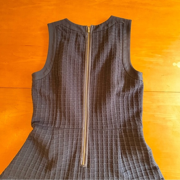 Banana Republic 10 fit and flare navy blue textured knit dress - Picture 10 of 10